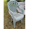 Image 6 : Outdoor Patio Furniture Set With Cushioned Seating And Table
