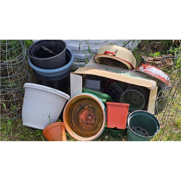Plant Pots and Garden Wire Cages