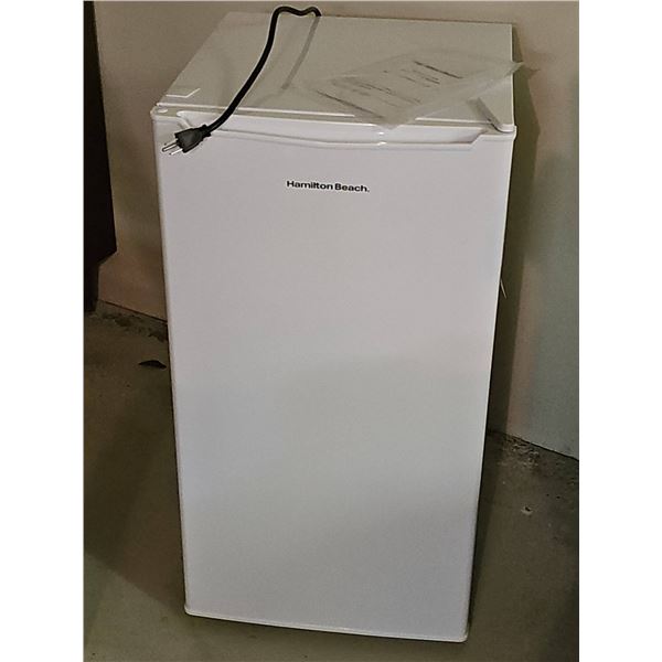 Hamilton Beach 3.3 Cu. Ft. Compact Refrigerator HBF33MWE1-022