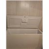 Image 6 : Working Kenmore Heavy Duty Chest Freezer with Baskets