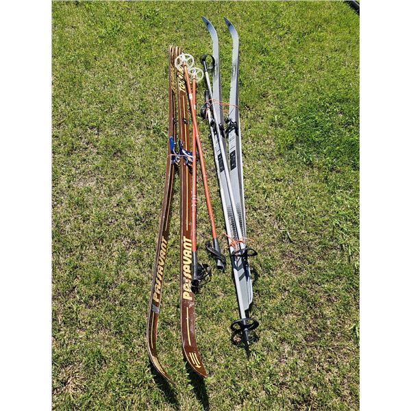 2 Pairs of Cross-Country Skis – Lampinen & Passavant with Poles