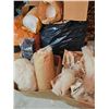Image 1 : Quilters Paradise Lot! Rolls and Bundles of Wool Batting