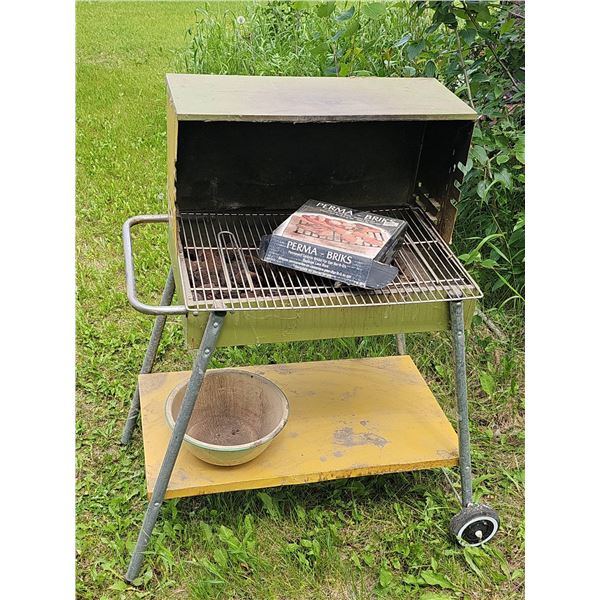 Metal Gas Grill with Shelf, Grate, And Perma-Briks