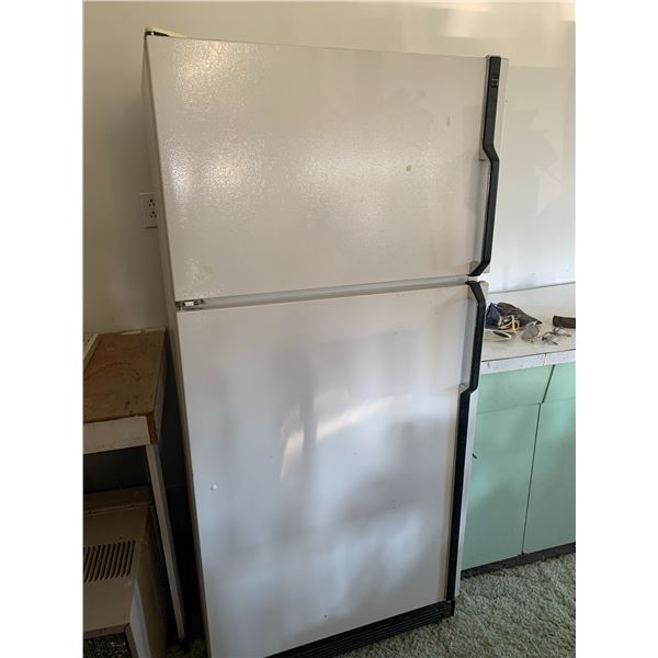 White Top-Freezer Refrigerator with Black Handles
