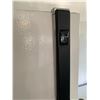 Image 5 : White Top-Freezer Refrigerator with Black Handles