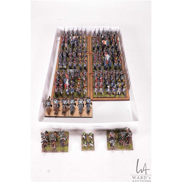 Large selection of what appears to be 15mm Napoleonic army figures including riflemen and cavalry. A