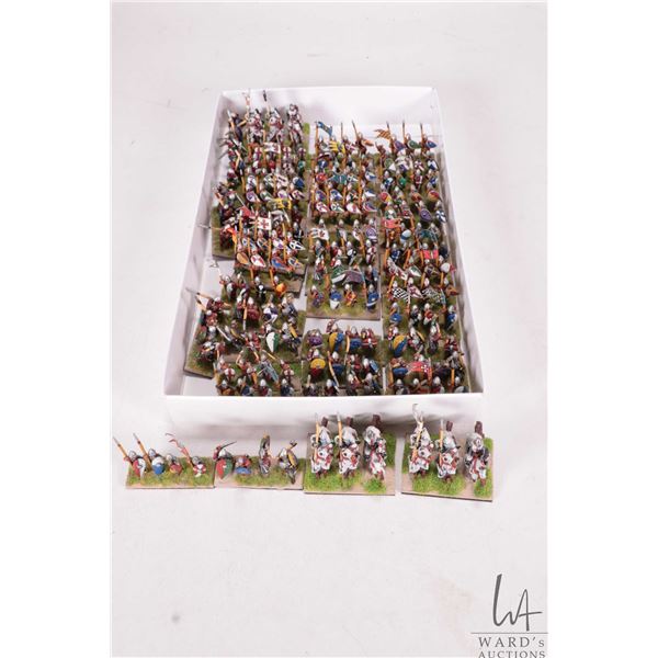 Large selection of what appears to be 15mm English infantry and cavalry. Approximately 189 individua