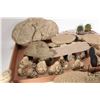 Image 4 : Large selection of miniature rock formations, trees etc.