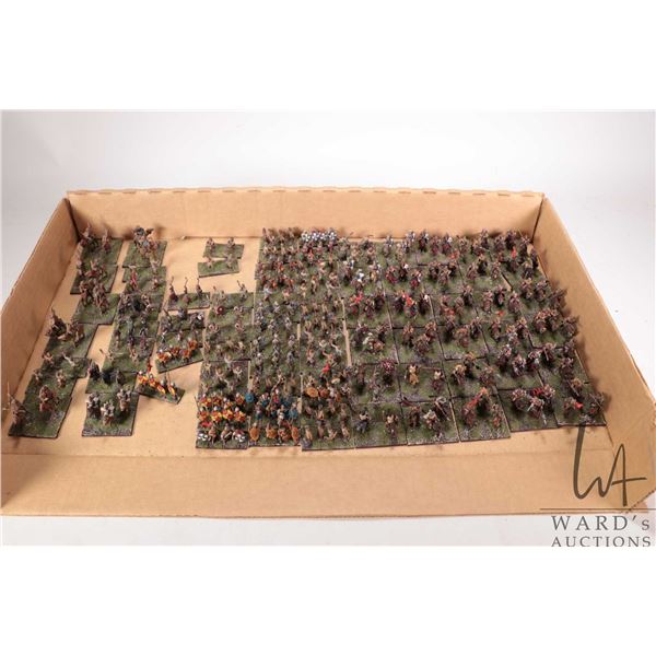 Selection of what appears to be 15mm Roman mounted soldiers and peasant fighters etc. each individua