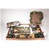 Image 1 : Selection of what appear to be 15mm Vietnam/ American military figures, all individually and intrica