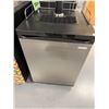 Image 3 : Insignia 1-Tap Beverage Cooler Kegerator (glassware not included)