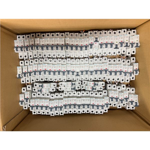 Lot of Siemens #5SJ4110-7HG40 Circuit Breakers