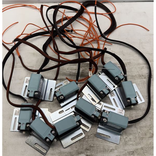 Lot of (10) Siemens #3SE5232-0HC05 Limit Switches