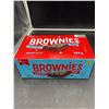 Image 2 : Vachon Brownies Mega Candies 963g Box