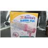 Image 3 : PanKome 69-Hole Rocket Bubble Gun Pink