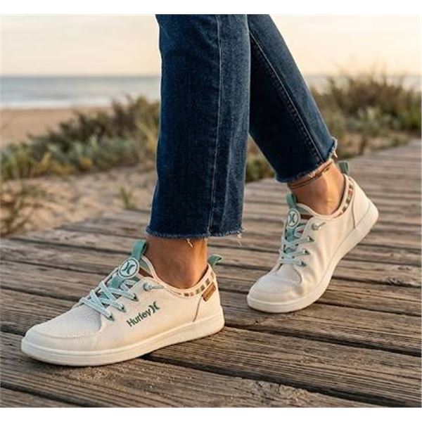 Hurley Beige/Green Sneakers Size 8