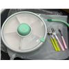 Image 2 : Snack Spinner for Toddlers with 6 Forks