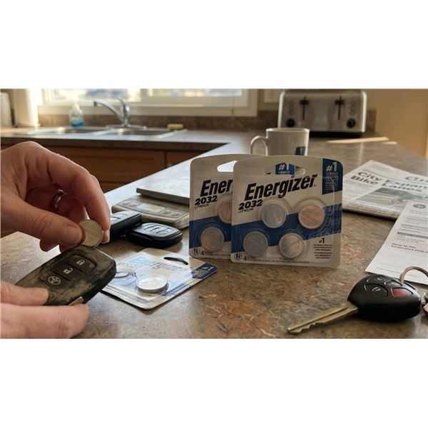Energizer 2032 Lithium Batteries, 8 Pack