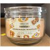 Image 4 : Candle-Lite Homemade Waffles Candle 4x10oz