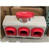 Image 2 : OverEZ Indoor & Outdoor Chicken Feeder