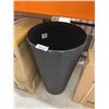 Image 3 : Black Plastic Tapered Planter Pot