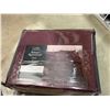 Image 4 : Comfy Bamboo World King Sheet Set