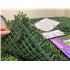 Image 4 : Golden Select Artificial Hedge Panel 1 mÂ²/ per lot