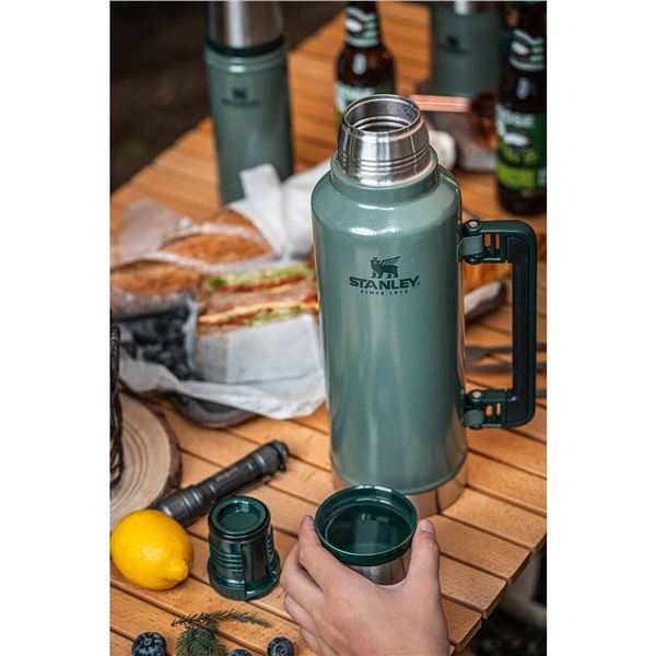 Stanley Classic Bottle 1.5 QT Green
