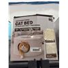 Image 3 : South Paw Multifunctional Cat Bed