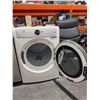 Image 3 : Electrolux Front Load Electric Dryer DryBoost