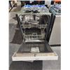 Image 4 : Midea Dishwasher Model MDF24P1B