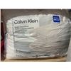 Image 3 : Calvin Klein Modern Stripe Queen Pillows 2pk