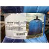 Image 3 : Below Zero Wearable Outdoor Blanket