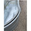 Image 4 : Tarter Oval Mega 300 Gal Galvanized Tank