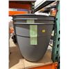 Image 2 : 3 Bloem 12" Ocean Plastic Planters