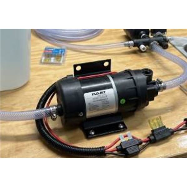FLOJET D31X015F 12V DC Water Pump