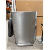 Image 2 : Stainless Steel Trash Can, 11" x 26" x 17"