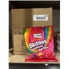 Image 2 : Skittles Gummies 12 x 164g Bag