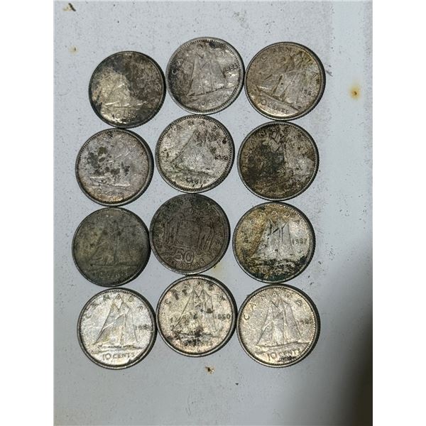 Lot of Canadian Silver Dimes & 50 Cent Coin