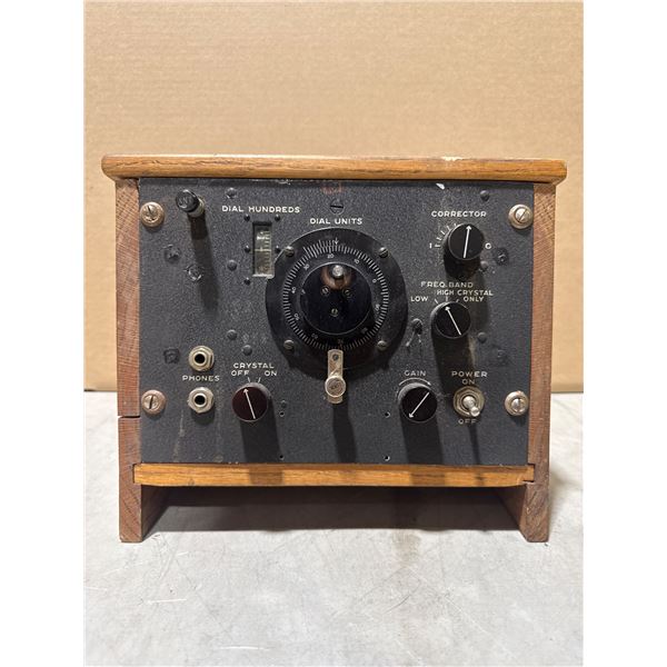 WWII Signal Corps Frequency Meter
