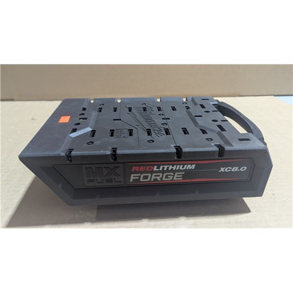 Milwaukee MX Fuel Red Lithium Forge Battery Pack