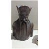 Image 3 : 3 Decorative Asian Figures