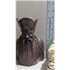 Image 5 : 3 Decorative Asian Figures