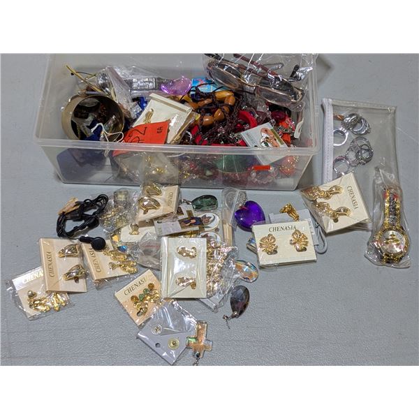 Assorted Jewelry Lot