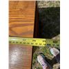 Image 10 : ANTIQUE OAK WASH STAND