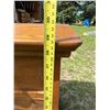 Image 14 : ANTIQUE OAK WASH STAND