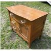 Image 3 : ANTIQUE OAK WASH STAND