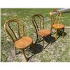 Image 4 : VINTAGE CLASSIC THONET-STYLE BENTWOOD CHAIRS, LOT OF THREE