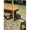 Image 11 : ANTIQUE-STYLE WICKER TABLE