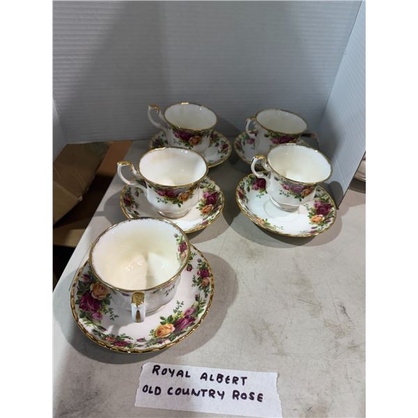 royal albert country roses tea cups and saucers